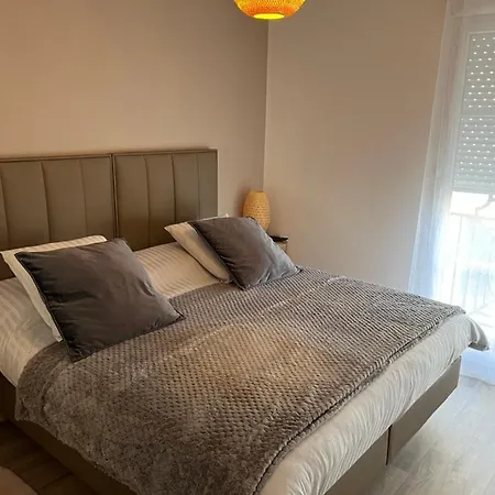 Superbe Tres Confortable * سيري