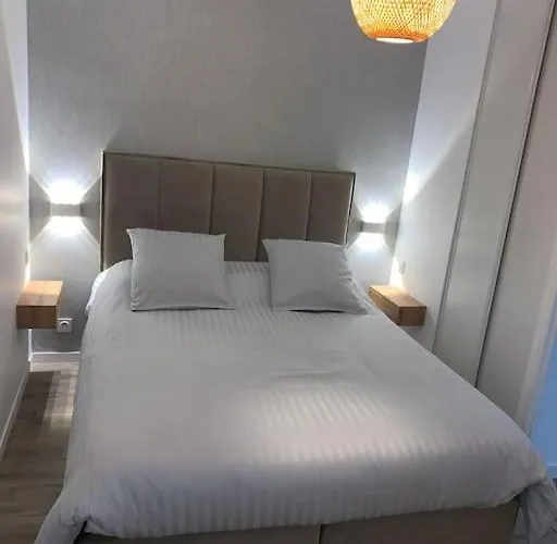 Superbe Tres Confortable Apartamento *